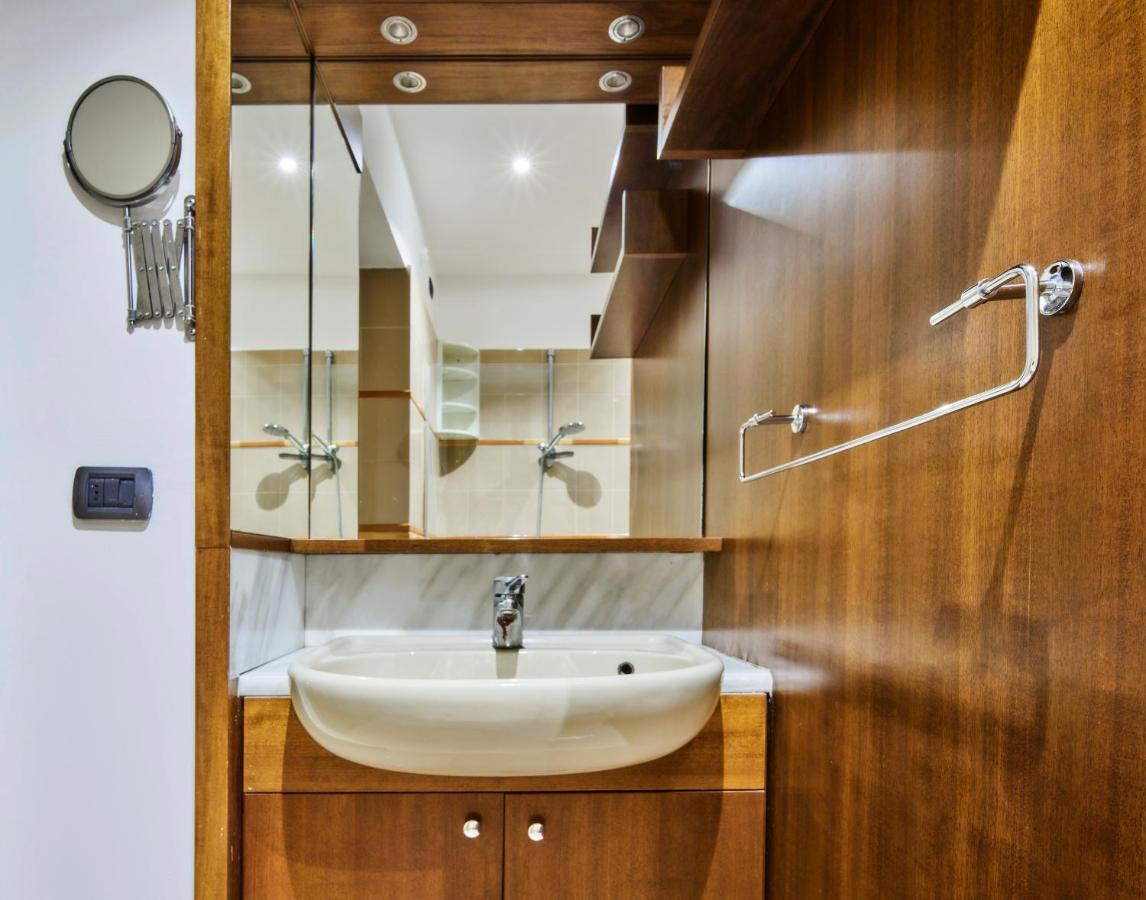 Sempione Luxury Suite - Exclusive Apartment Milán Exterior foto
